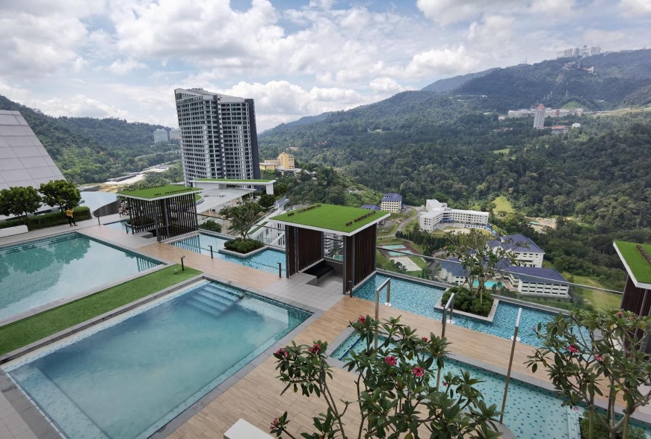 Windmill Upon Hills Luxurious Sky Villa 360 Sky Pool Heated Pool Mountainous Genting View Genting Highland By Heritage Resorts World Genting Esterno foto