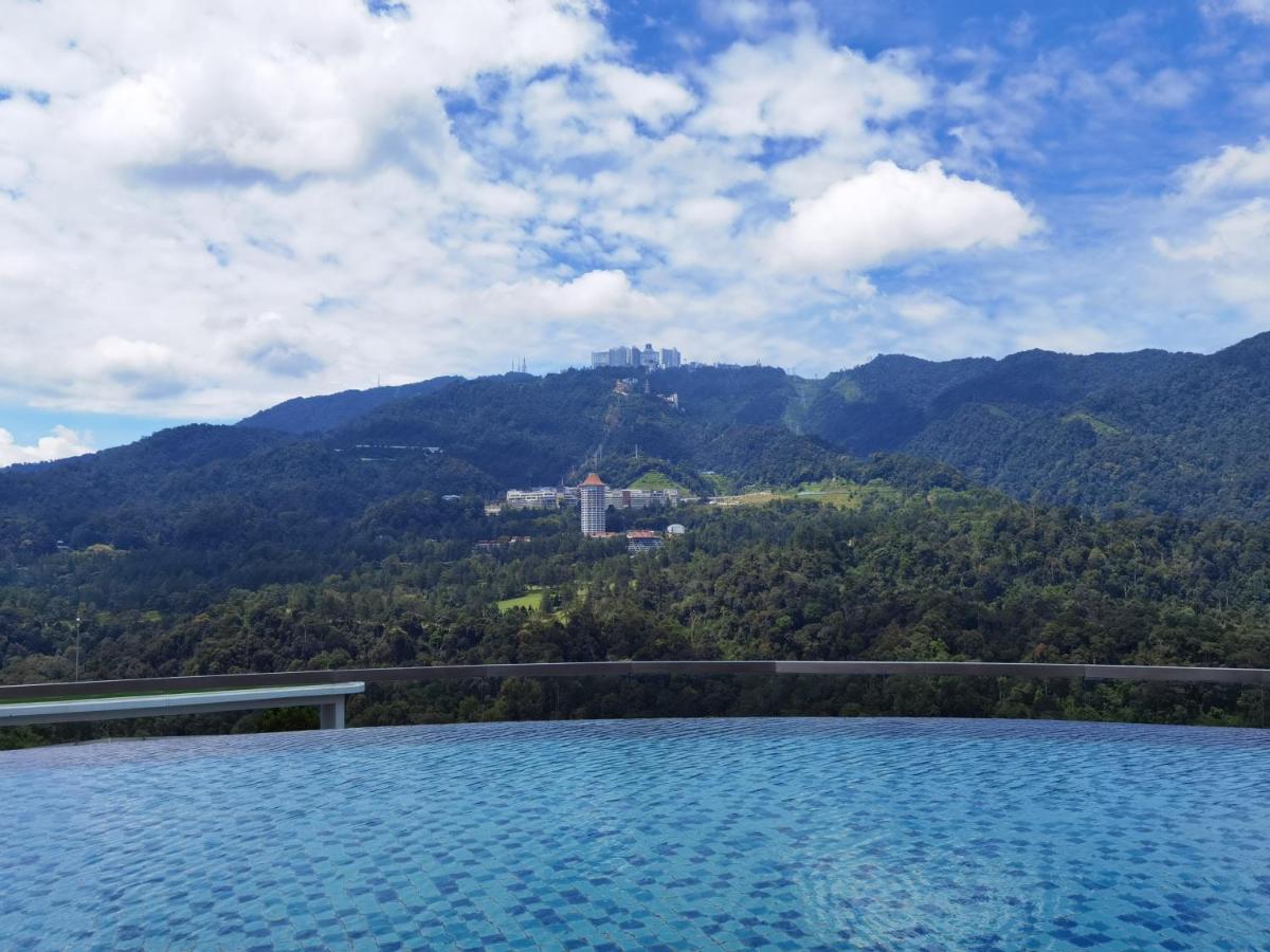 Windmill Upon Hills Luxurious Sky Villa 360 Sky Pool Heated Pool Mountainous Genting View Genting Highland By Heritage Resorts World Genting Esterno foto